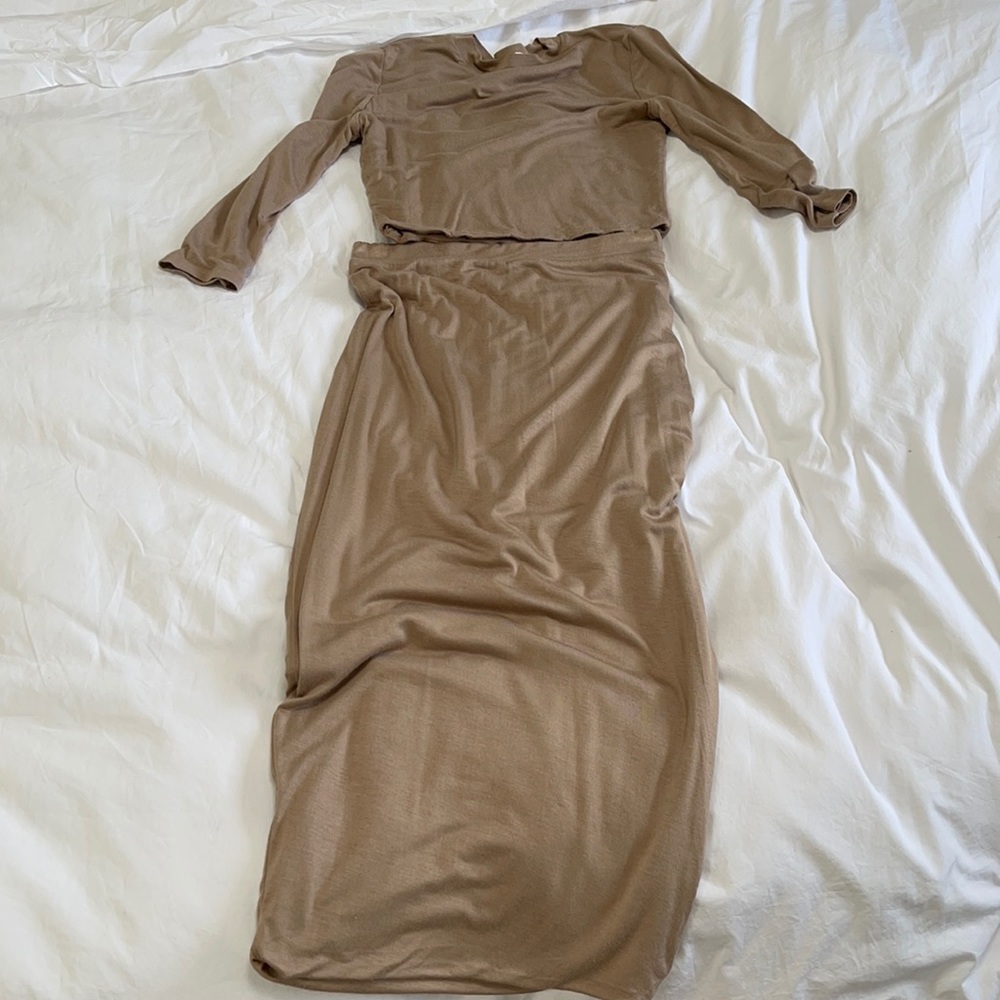 3/4 sleeve top and midi skirt